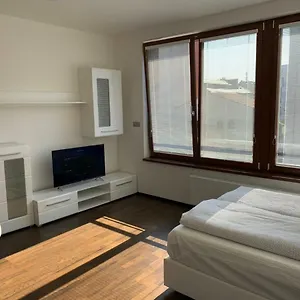 Nad Vltavou Apartmán